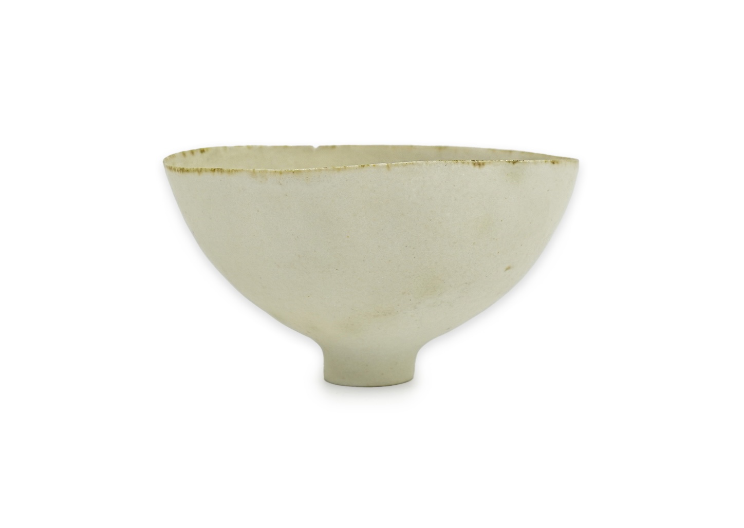 Mary Rogers (1929-2021): A fine porcelain footed bowl